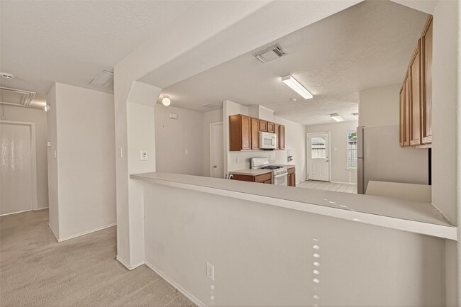 Building Photo - 19119 Yaupon Ranch Dr