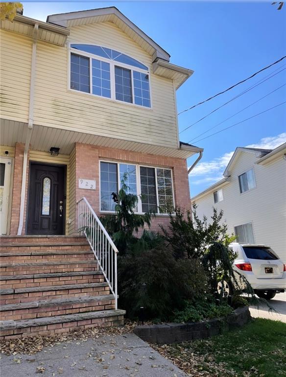 922 Rockland Ave 922 Rockland Ave Staten Island NY 10314 Apartment