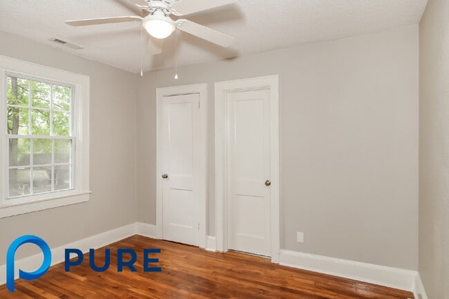 Building Photo - 1 Hillcrest Ave