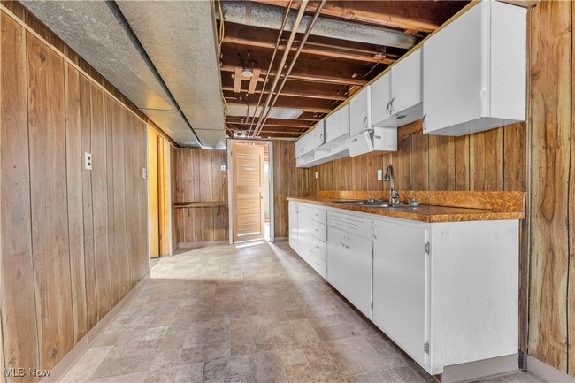 Building Photo - 3460 Hetzel Dr