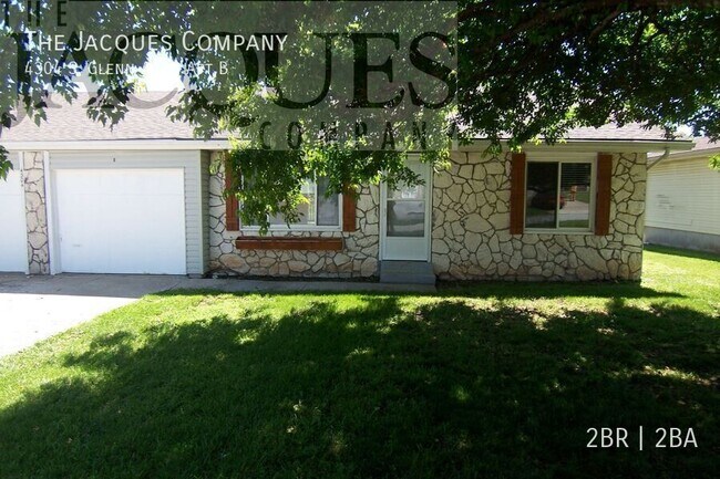 Building Photo - 4304 S Glenn Ave