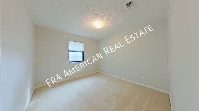 Building Photo - 411 31st St