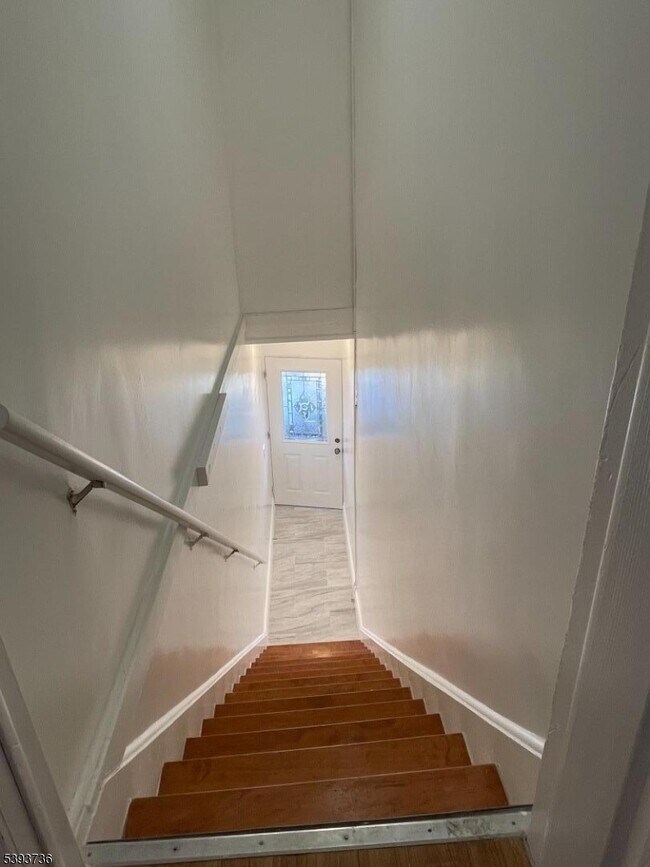 Building Photo - 1116 Walnut St