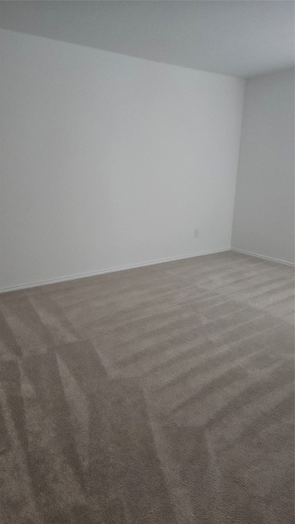 Building Photo - 4178 Silverstein St