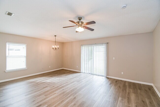 Building Photo - 1440 Bitterberry Dr