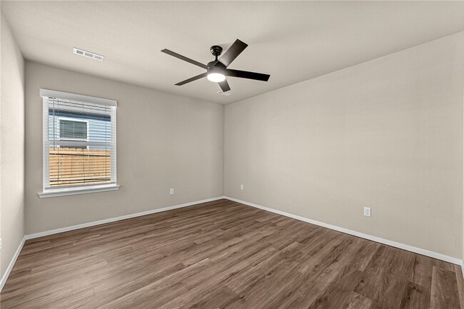 Building Photo - 990 Morningside Dr