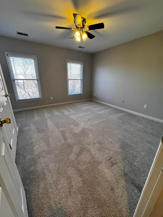 Building Photo - 4320 Creek Valley Way