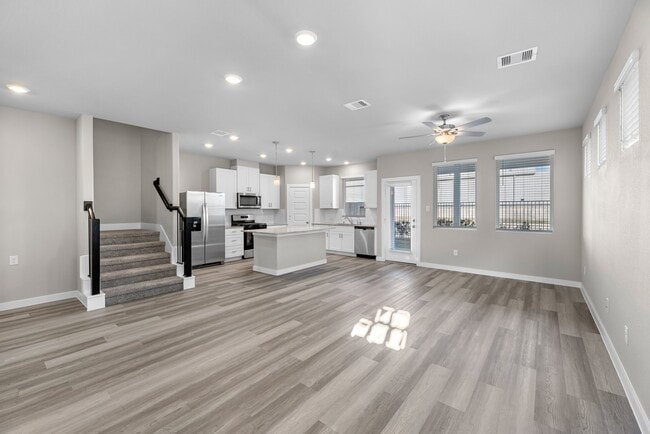 Building Photo - 1514 Blue Acer Dr