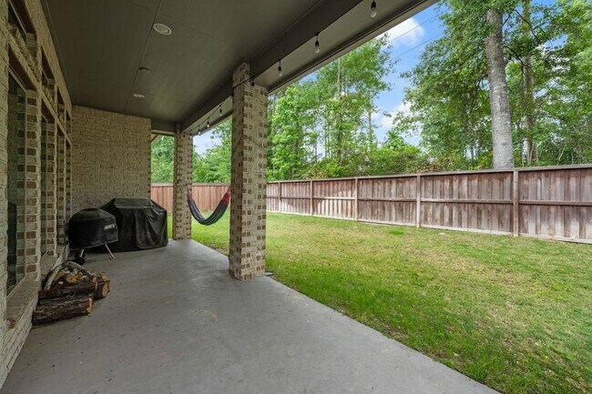 Building Photo - 8136 Tyrell Hgts Rd