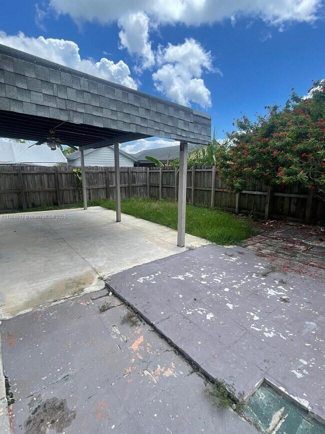 Building Photo - 12740 SW 249th Terrace