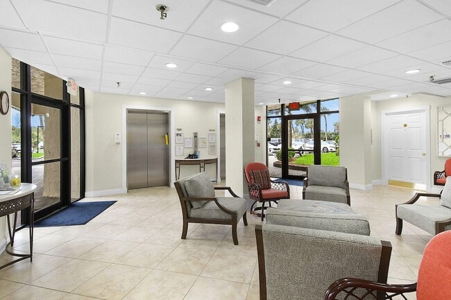 Building Photo - 9900 S Ocean Dr