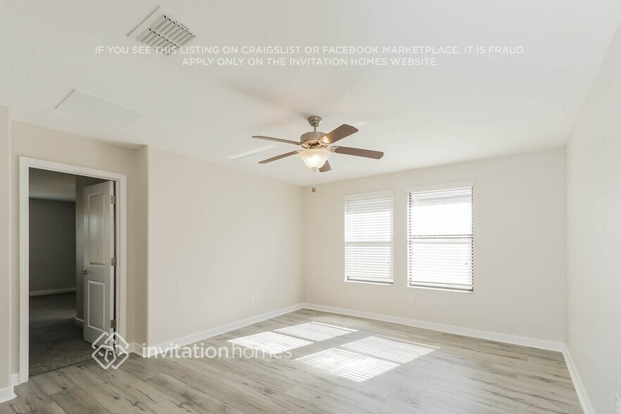 Building Photo - 28432 Pleasant Bay Lp