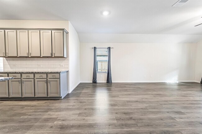 Building Photo - 134 Longhorn Pass