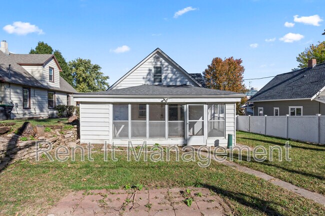 Building Photo - 4535 Marcy St