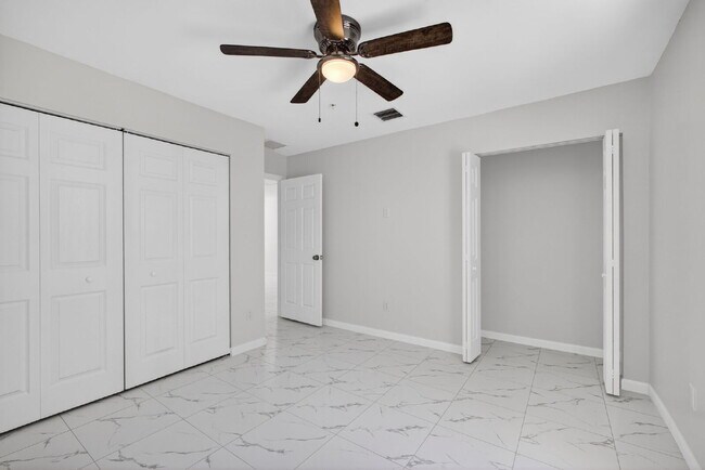 Building Photo - 3255 Avenue J