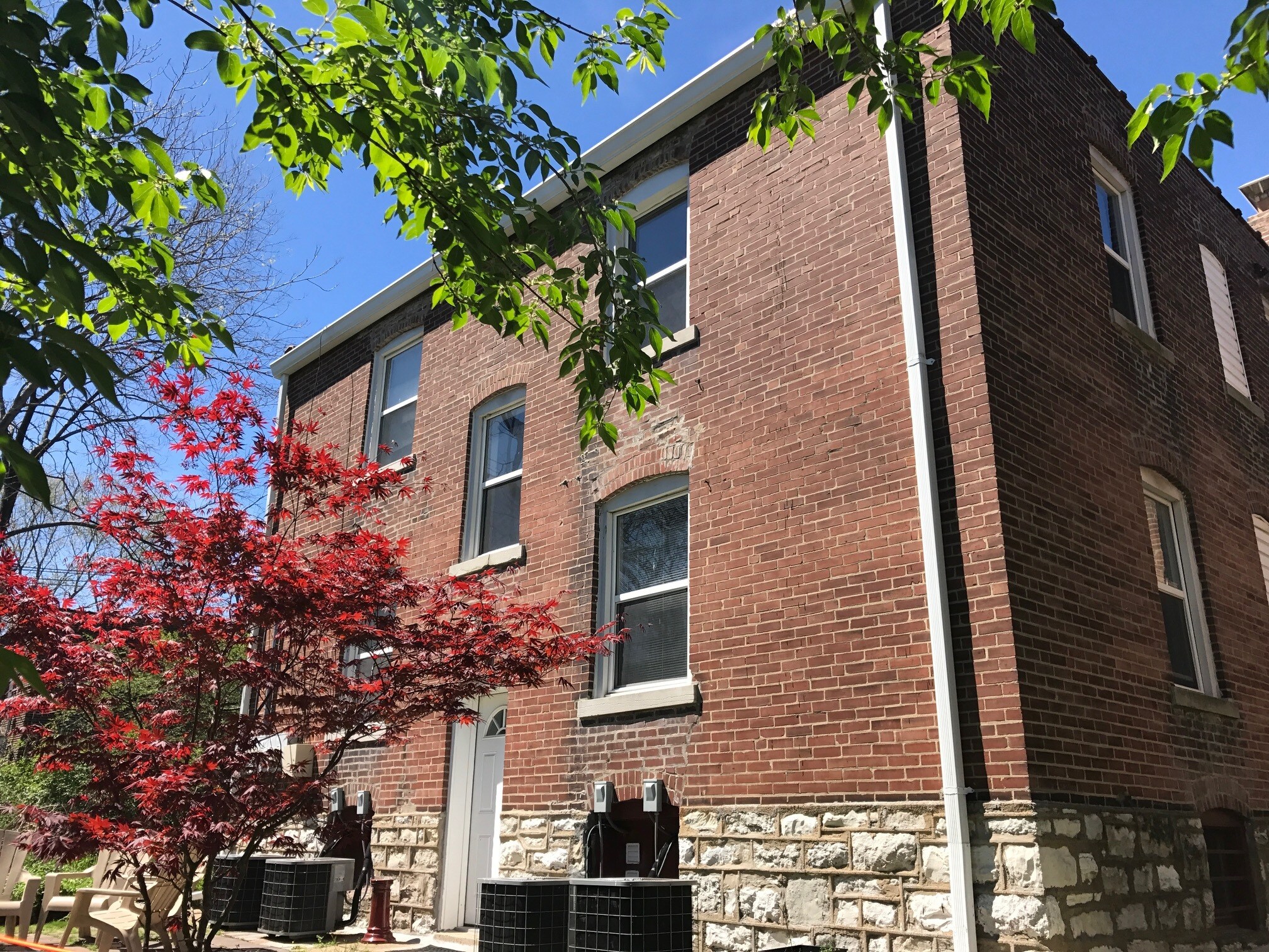 Building Photo - 2130 Maury Ave