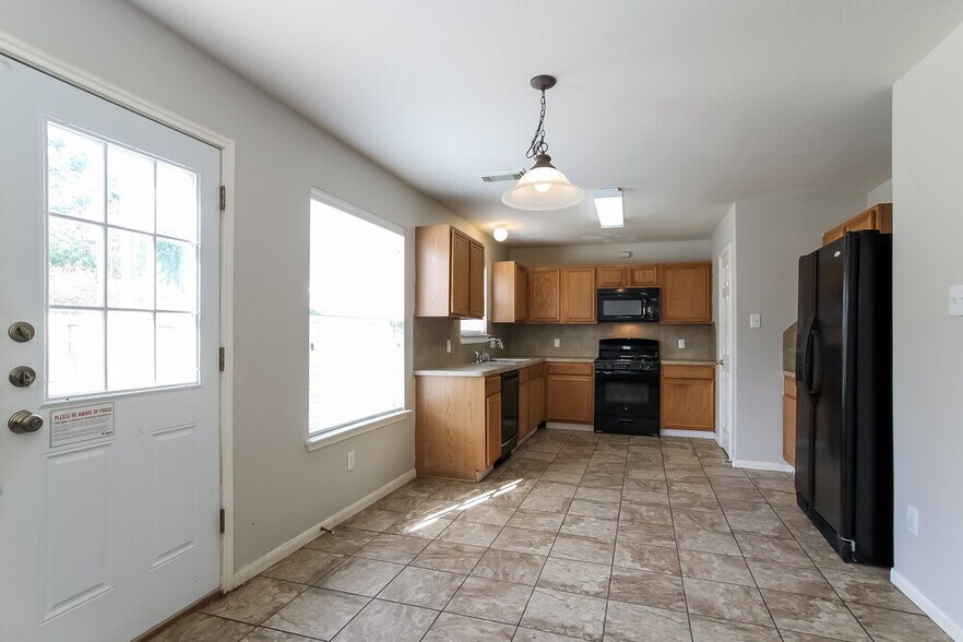 Building Photo - 18419 Atascocita Meadows Dr
