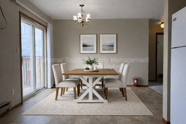 Building Photo - 1005 19th St SW