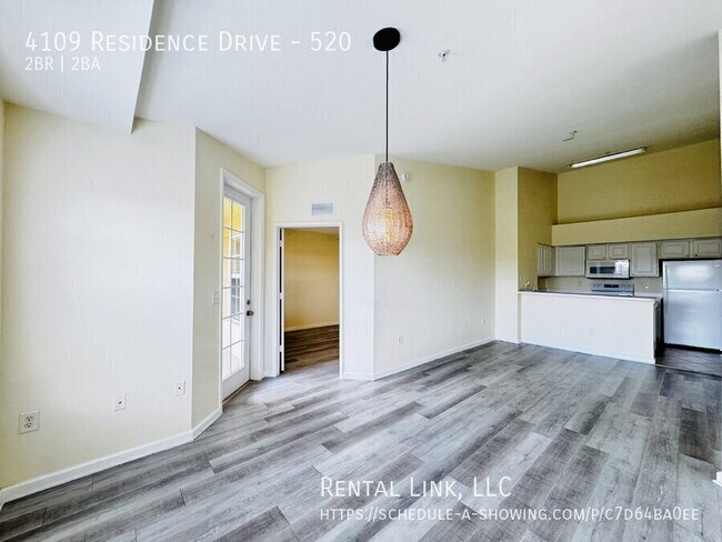 Building Photo - 4109 Residence Drive
