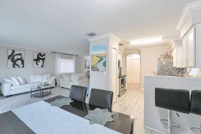 Building Photo - 12949 Fennway Ridge Dr