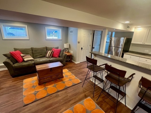 Building Photo - 3700 N Hermitage Ave