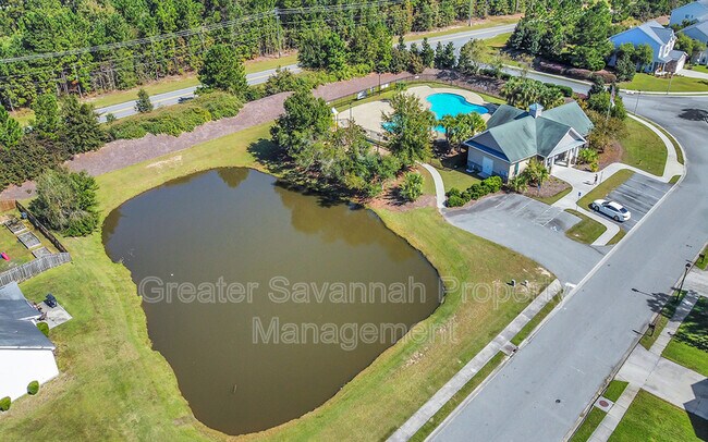 Building Photo - 133 Pine View Crossing