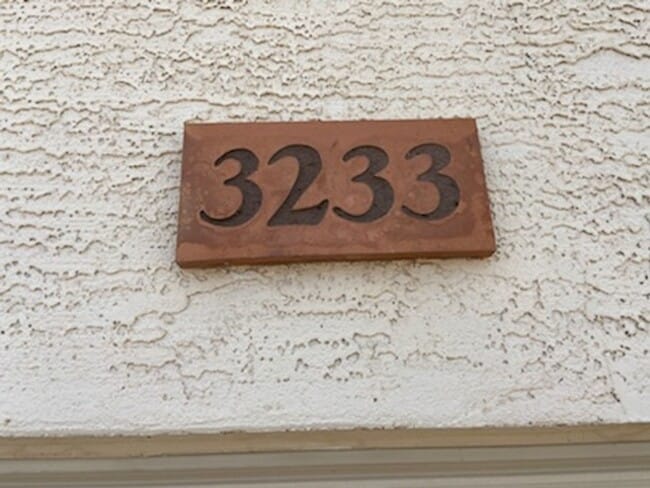 Building Photo - **Charming 3 Bedroom Home in North Phoenix**