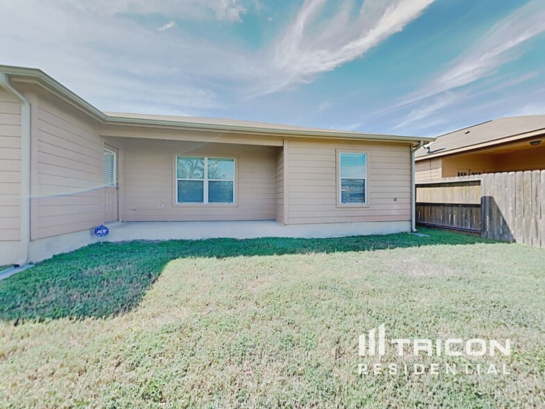 Building Photo - 6219 Still Meadow