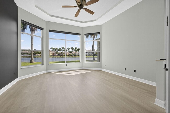 Building Photo - 2162 Stotesbury Way