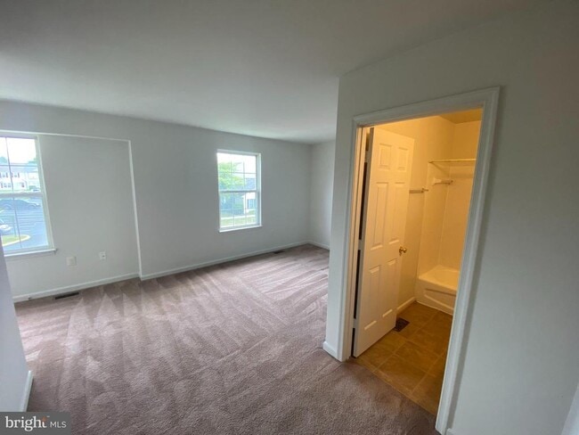 Building Photo - 10910 Coreys Way