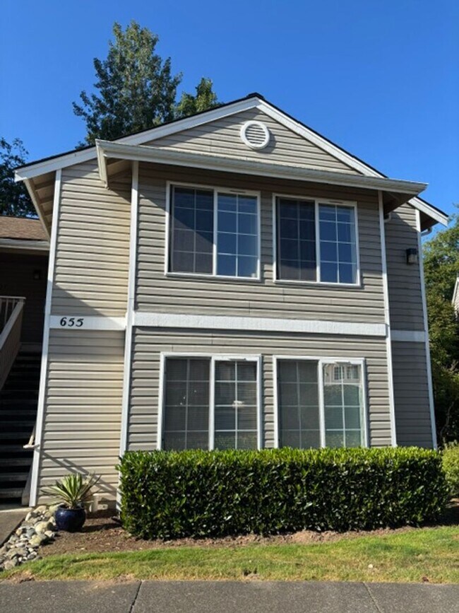 Building Photo - 655 W Horton Rd