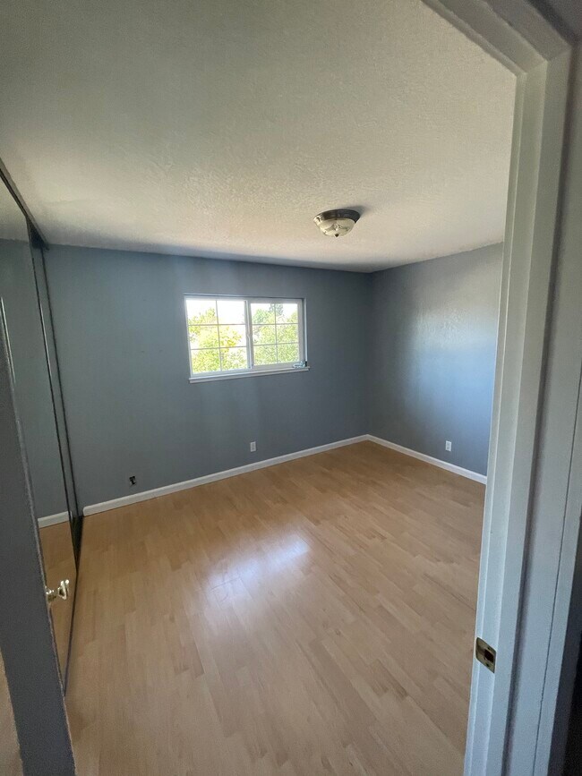 Building Photo - 3217 Veracruz Dr