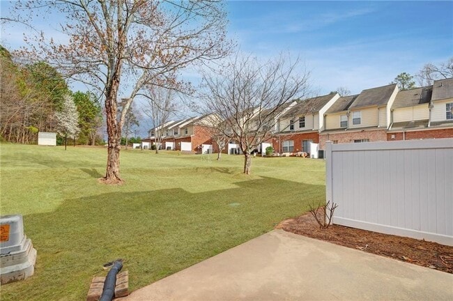 Building Photo - 1102 Pleasant Oaks Ct