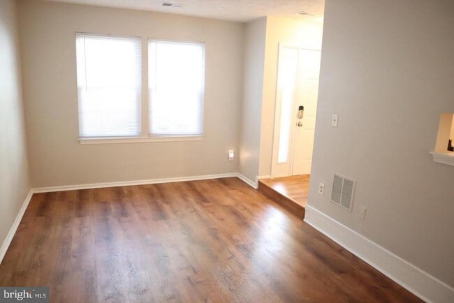 Building Photo - 3030 Ohara Pl