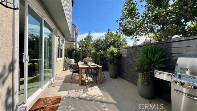 Building Photo - 761 Jasper St