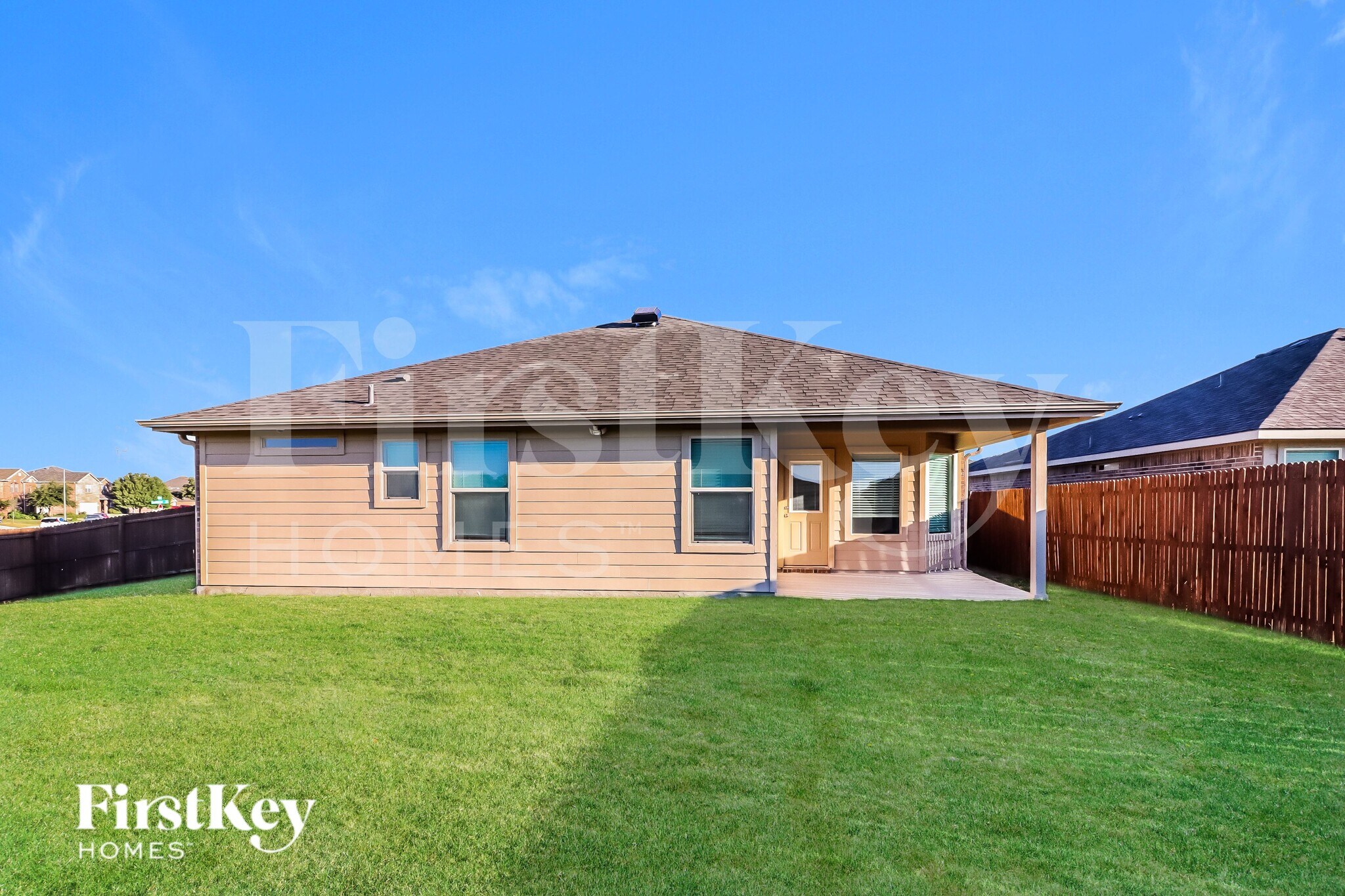 Building Photo - 525 Foxhunter St