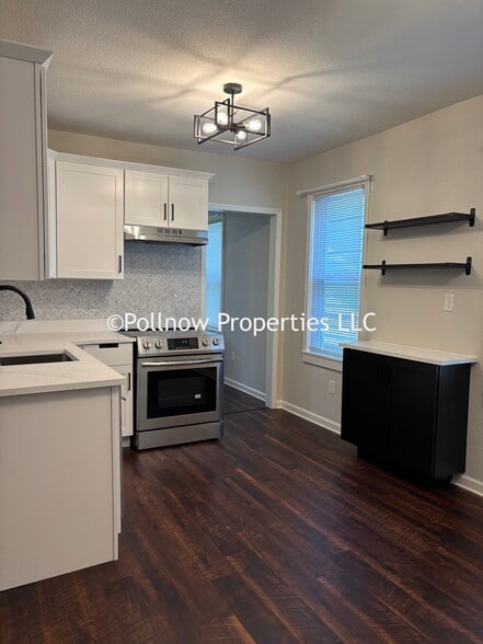 Building Photo - 2837 N Palmer St