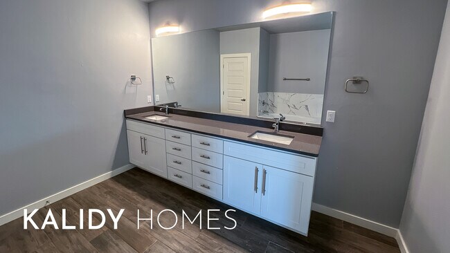 Building Photo - 102 Olde Ml Rd