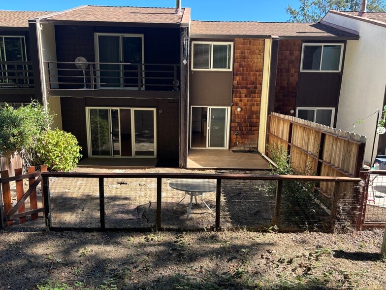 Building Photo - 3171 Valley Green Ln