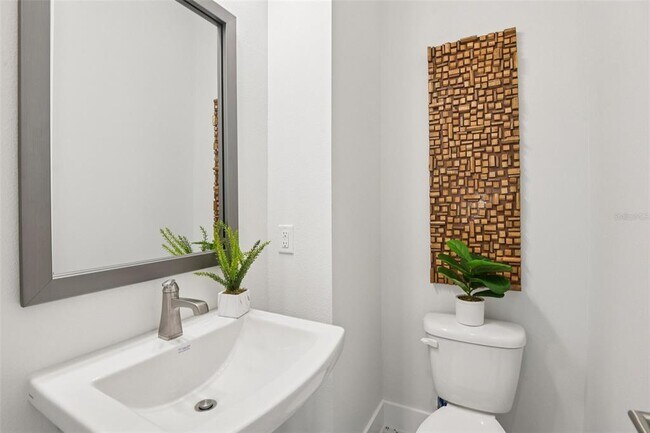 Building Photo - 3129 4th Ter N