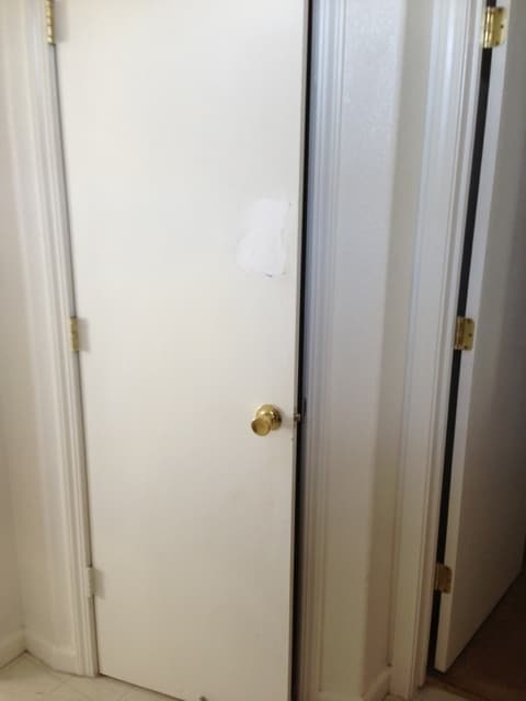 Building Photo - 2328 S Fallbrook Dr