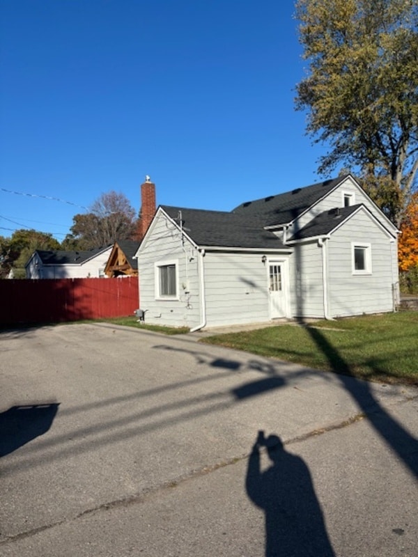 Building Photo - 35807 Schley Ave