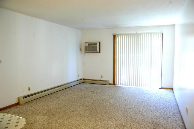 Building Photo - 1910 N Jefferson St