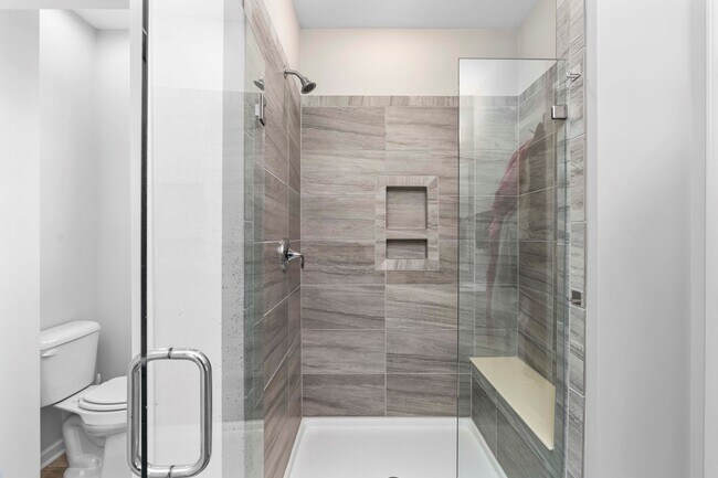 Building Photo - 2245 Kettle Falls Station