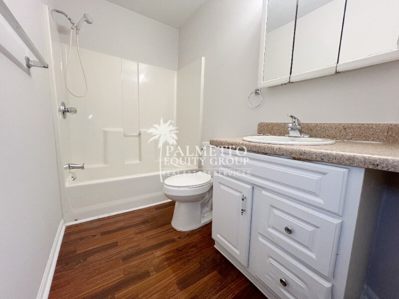 Building Photo - 823 Silver Ave