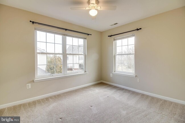 Building Photo - 2035 Astilbe Way