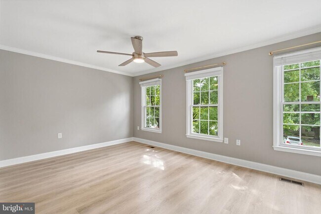 Building Photo - 12120 Stoneford Dr