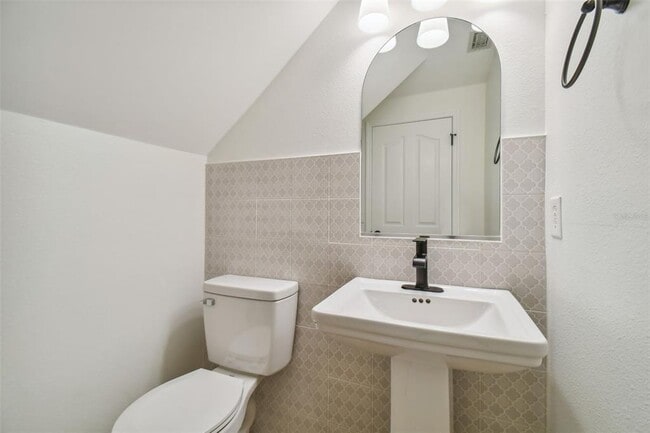 Building Photo - 4347 Deermont Cir