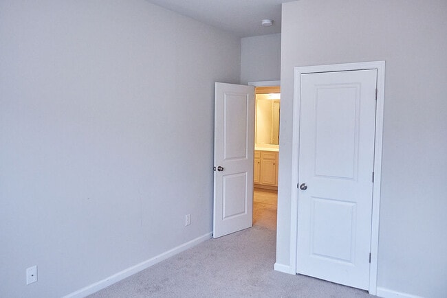 Building Photo - 7687 Volion Dr