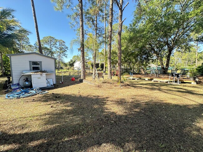 Building Photo - 13619 57th Pl N